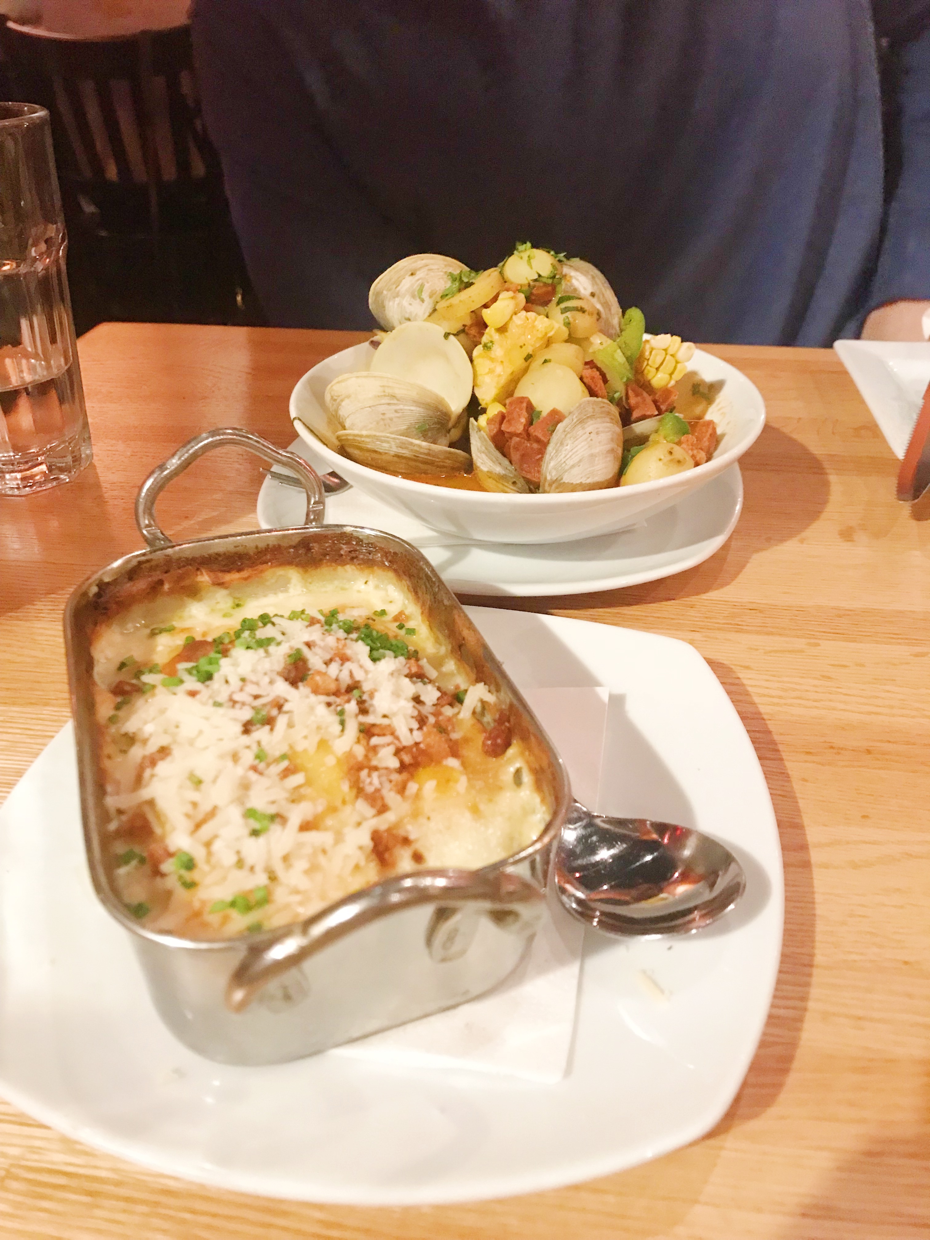 C4D61CB2-C273-48E2-8827-143205B28767